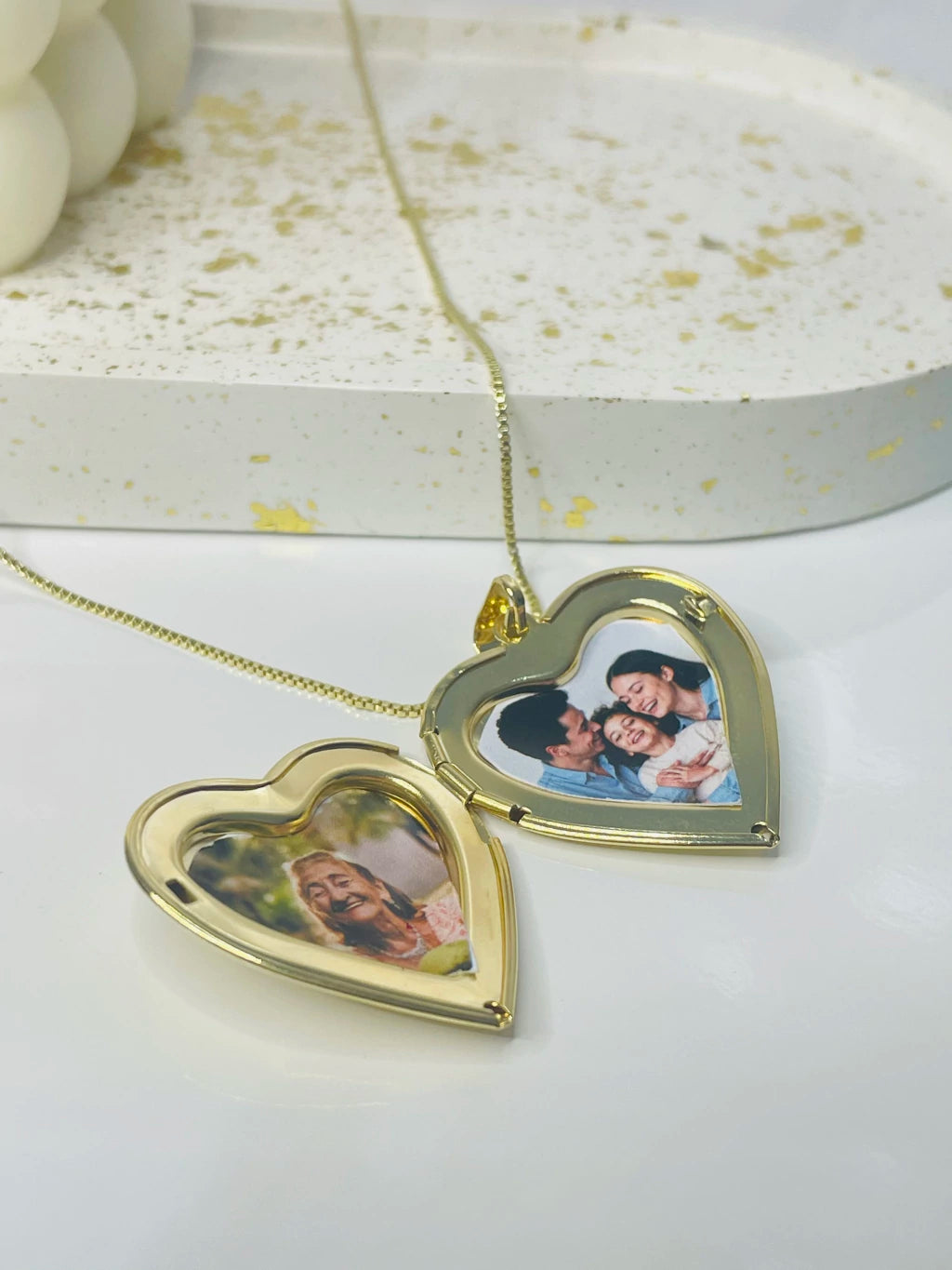 Kapaklı Kalpli Hiç Çıkarma Kolyesi