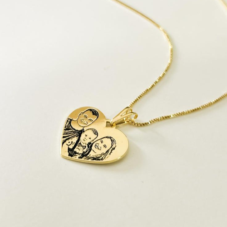 Kişiye Özel Fotoğraflı Kalp Kolye