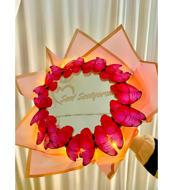 Seni Seviyorum Aynalı Pembe Kelebek Buketi