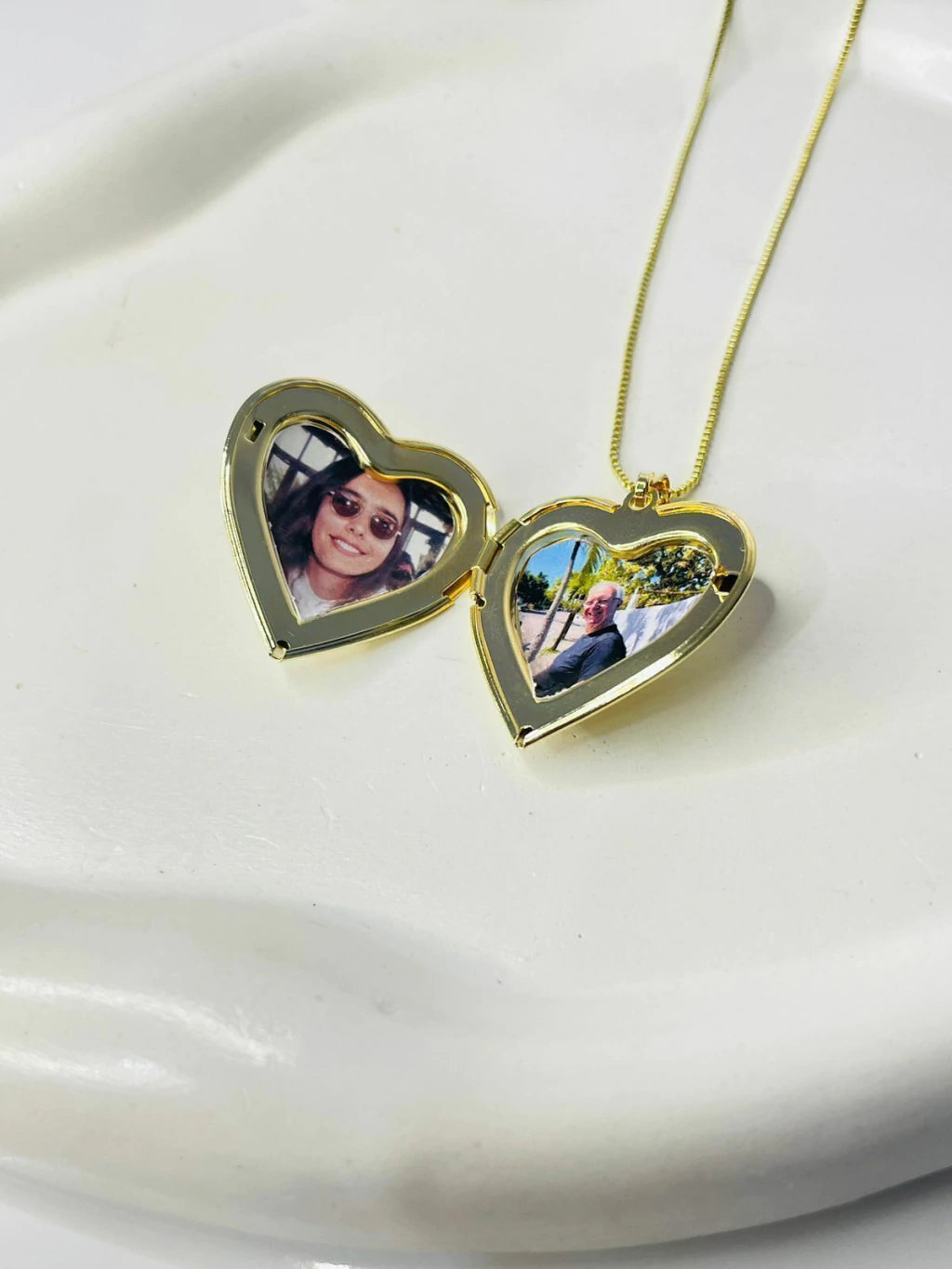 Kapaklı Kalpli Hiç Çıkarma Kolyesi